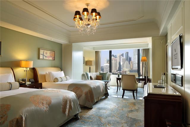 DOUBLE QUEEN DELUXE ROOM