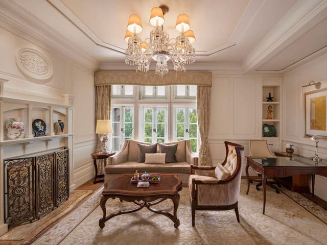 BUND HERITAGE RIVER VIEW SUITE