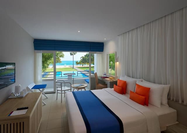 Superior Ocean View King