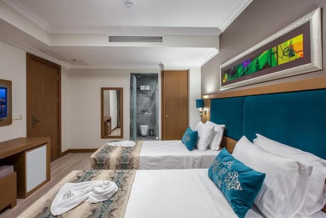Deluxe Triple Room