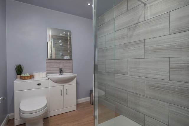 Double Room (Room 11)