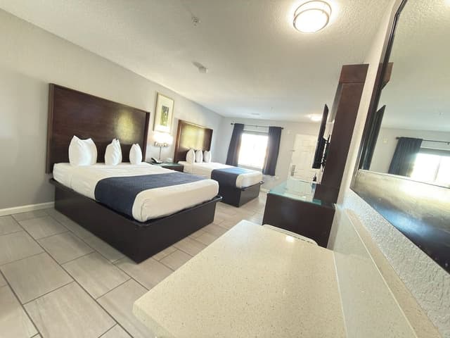 Standard Room, 2 Queen Beds, Non Smoking