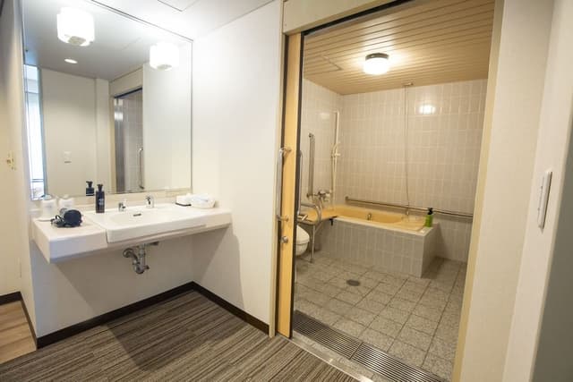 Twin Room, Accessible