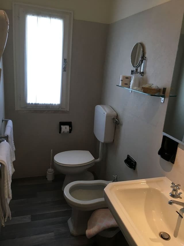 Economy Double Room