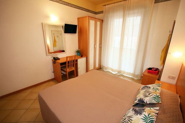 Comfort Double or Twin Room