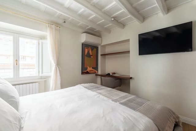 Elegance And Charm 2 Bedroom Apartment (via Giulia 69)
