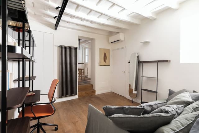 Elegance And Charm 2 Bedroom Apartment (via Giulia 69)