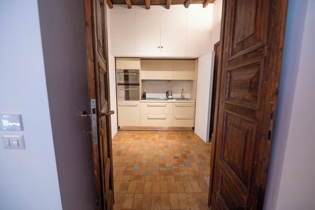 Charming 1 Bedroom Apartment with Balcony (Via Giulia 116)
