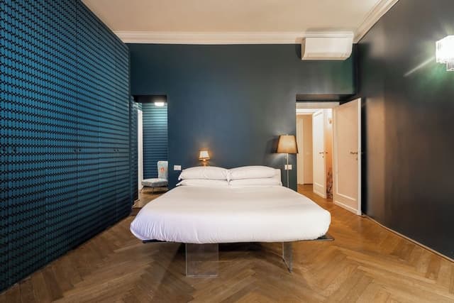 Chic and style 2 Bedroom Apartment with patio (Via Giulia 171)