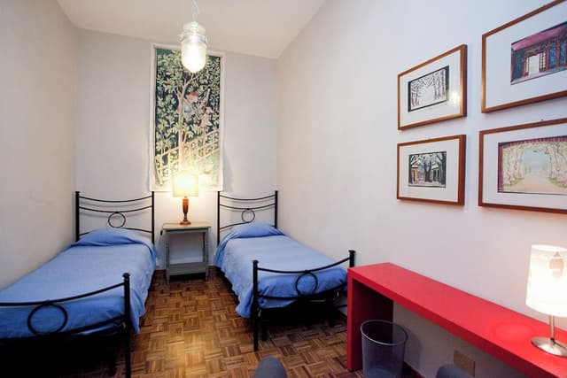 Classic 2 Bedroom Apartment (Via Giulia 89)