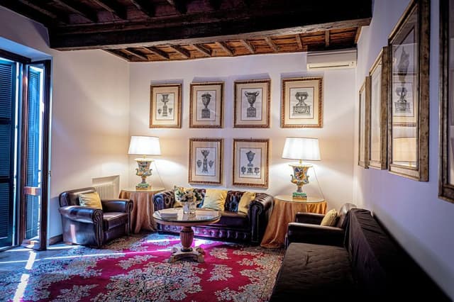 Charming 1 Bedroom Apartment with Balcony (Via Giulia 116)