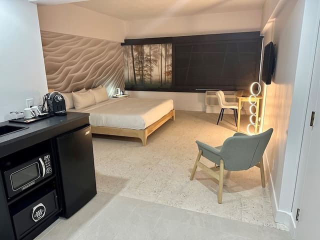 Signature Room, 1 King Bed