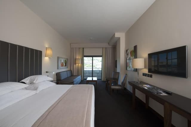 Twin Family Room