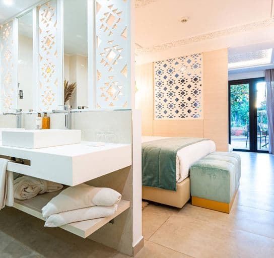 Junior Suite Swim Up