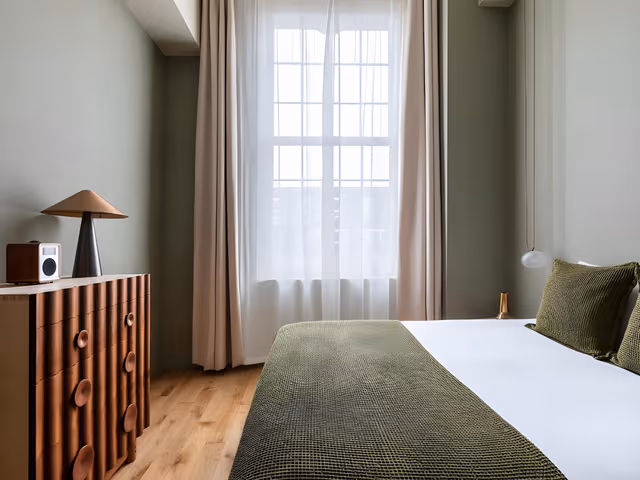 8 - Signature One Bedroom Suite (MI - KSTE)
