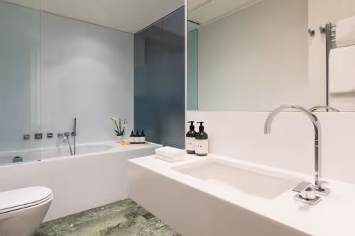 2 - Deluxe Double Room (MI - DOUB)