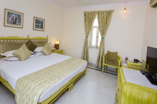 Superior Room