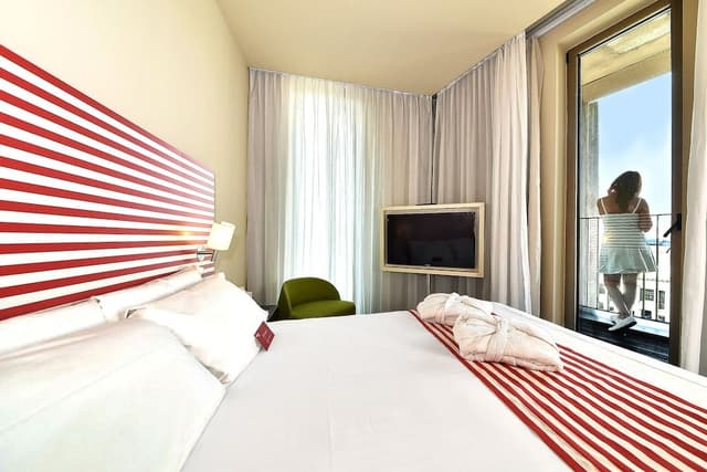 Double Room, Balcony
