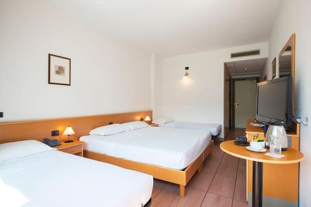 Standard Quadruple Room, Multiple Beds