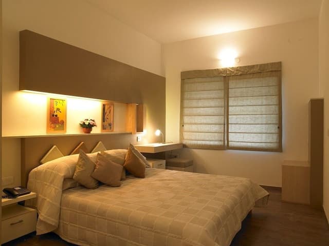 Executive Studio Suite