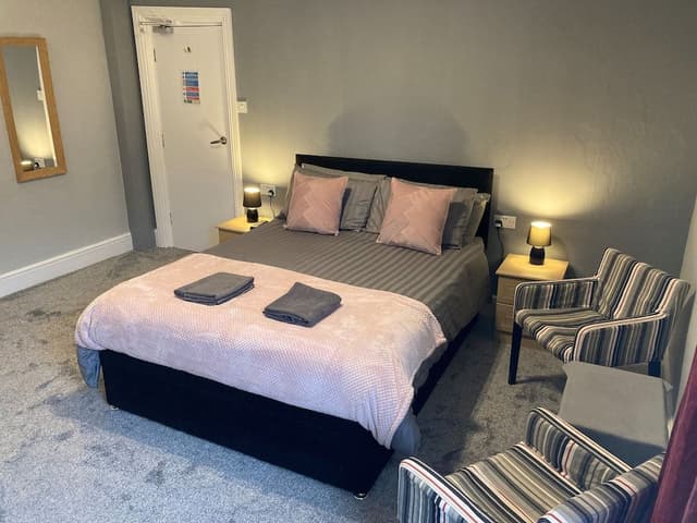 Double Room, Ensuite (Large Room 2)