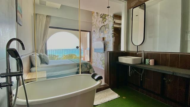 Deluxe Double Room with Ocean View