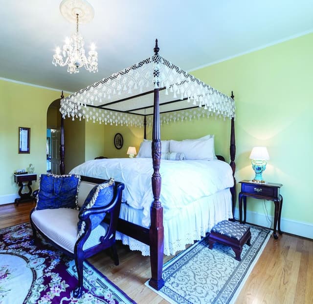 The Mary Anna Lee Custis Room