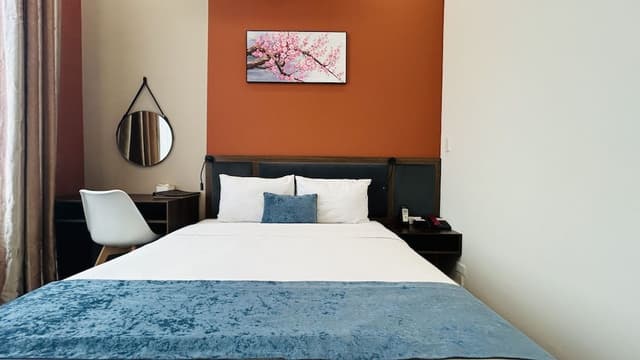 Superior Double Room, 1 Queen Bed, City View