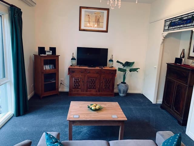 The Grange Jacuzzi Suite