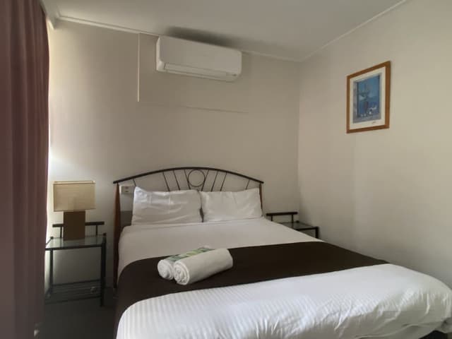 Family Suite, 2 Bedrooms, Non Smoking, Shared Bathroom (2 Room Family Unit)