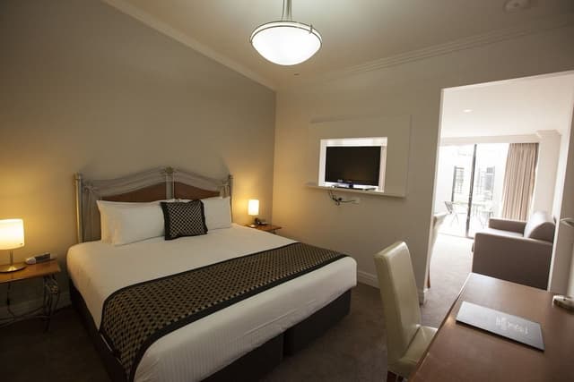 One Bedroom Apartment