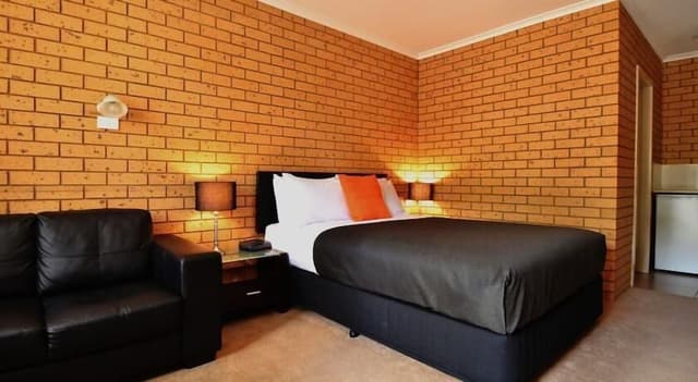 Queen Room