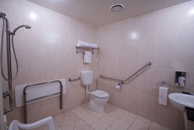 Redearth Disabled Room
