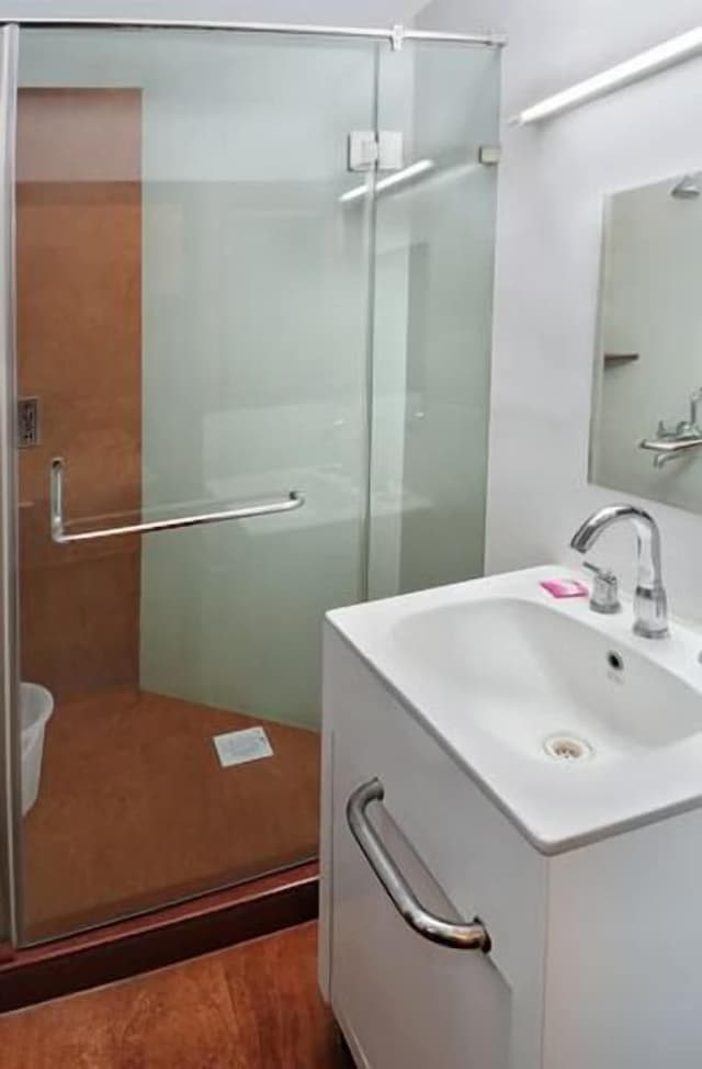 Standard Single Room, 1 Double Bed