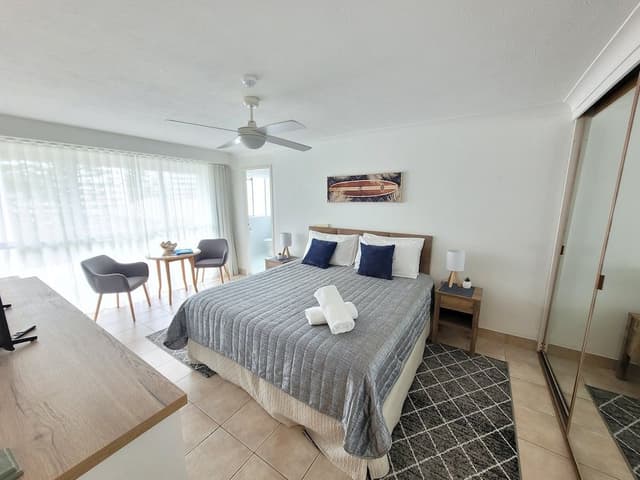 2 Bedroom Apartment (Ocean view, Unit 14)