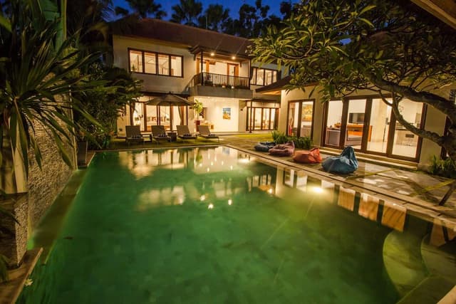 Family Villa, 4 Bedrooms, Private Pool, Pool View