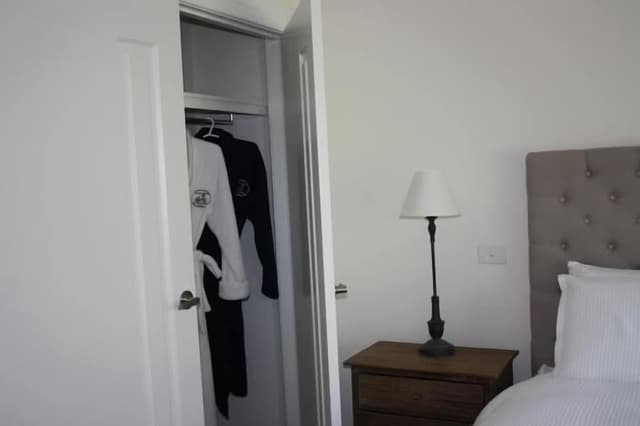 Standard Suite, 2 Bedrooms, Non Smoking, Kitchen