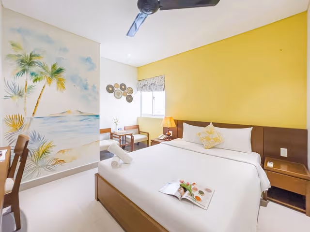 Superior Double Room, City View