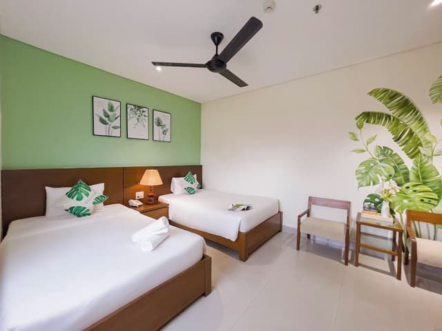 Deluxe Twin Room, City View