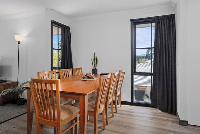 Deluxe Bungalow, 3 Bedrooms, Garden View