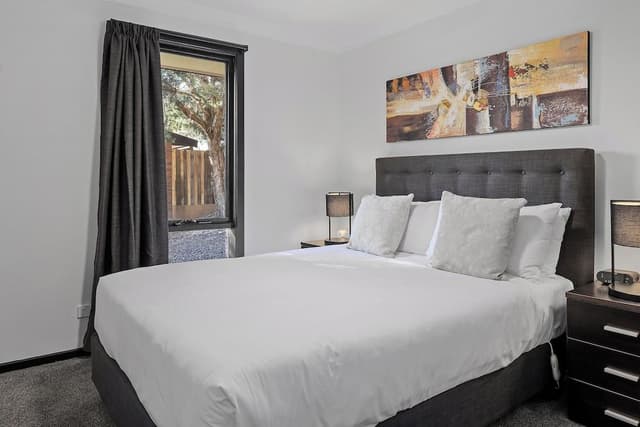 Deluxe Bungalow, 3 Bedrooms, Garden View