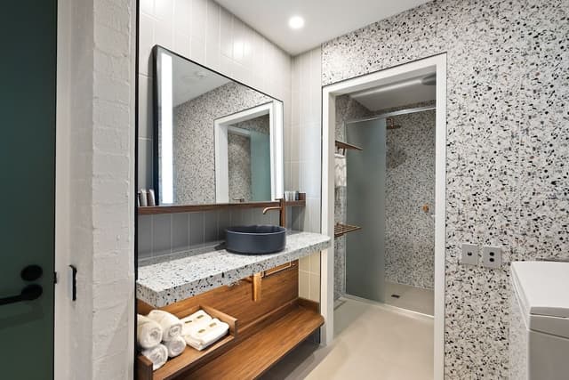 2 Bedroom Acacia Apartment