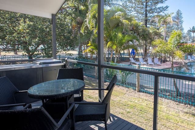 Standard Suite, 2 Bedrooms, Non Smoking, Kitchen (Villa)