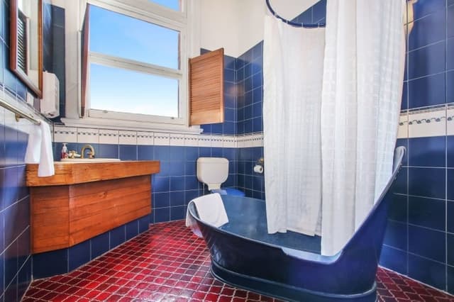 Standard Room, Non Smoking, Shared Bathroom (TWIN ROOM)