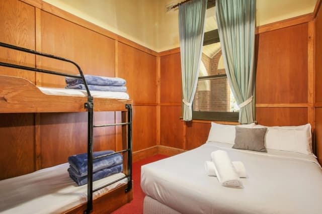 Standard Room, Non Smoking, Shared Bathroom (TWIN ROOM)