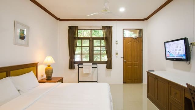 Superior Room, Garden View