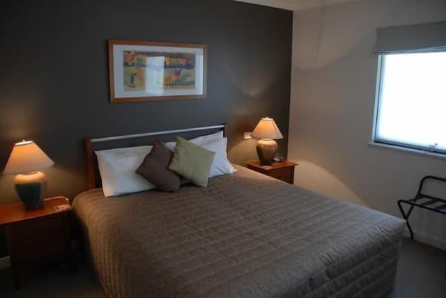 Standard Apartment, 2 Bedrooms, Kitchen (River Outlook)
