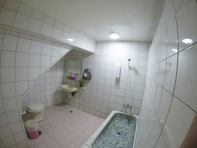 Gallery Shared Dormitory, Mixed Dorm (5 people in room)
