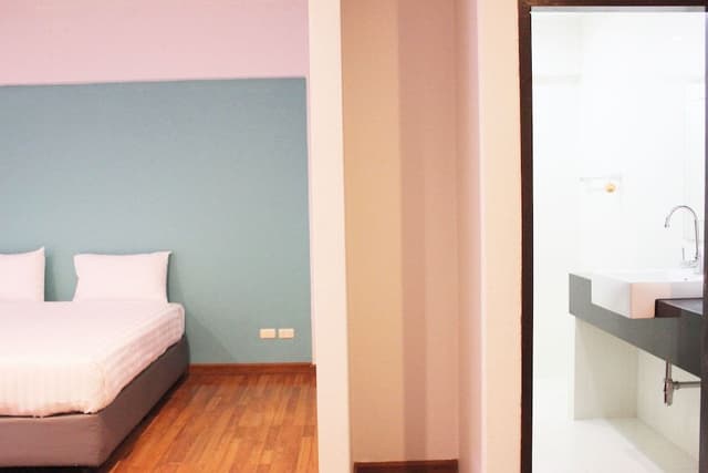 City Room, 1 Queen Bed with Sofa bed, Non Smoking, City View