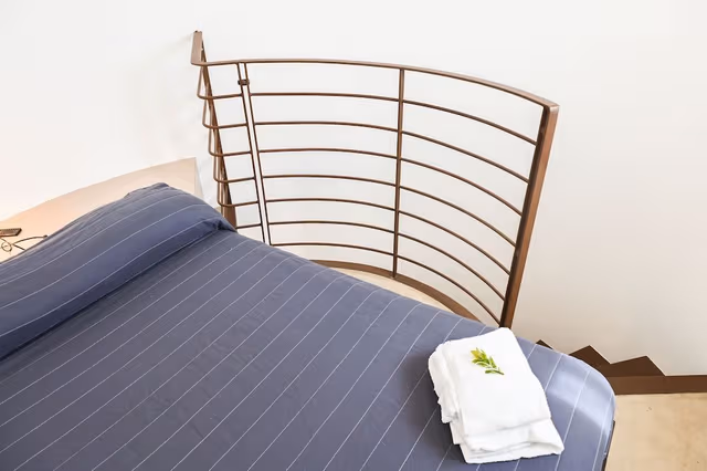 Romantic Double Room (Acero Celeste)